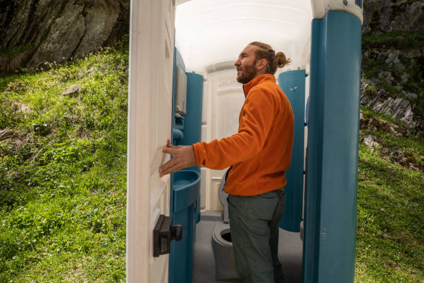Portable Toilet Options We Offer in Due West, SC